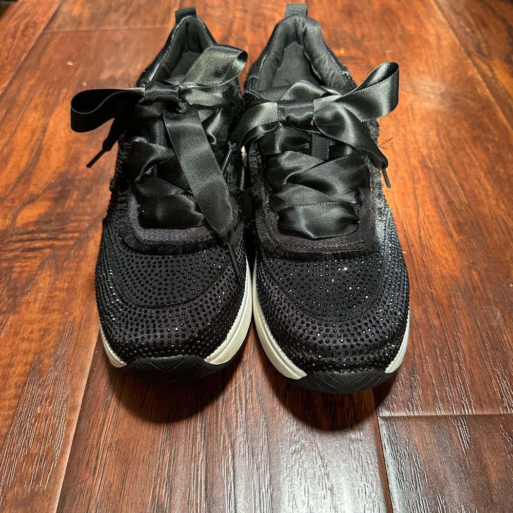 Kenneth Cole Reaction Black Claire Sneakers